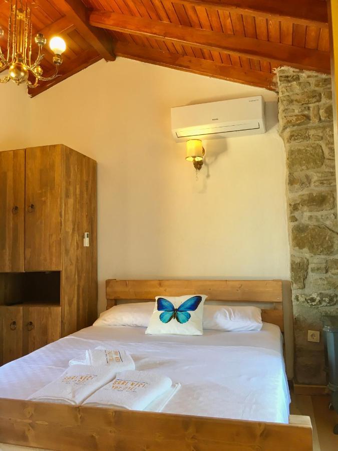 Sari Keci Tas Otel İmroz Esterno foto