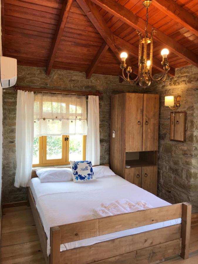 Sari Keci Tas Otel İmroz Esterno foto