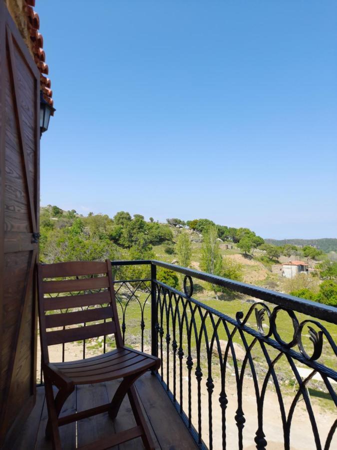Sari Keci Tas Otel İmroz Esterno foto