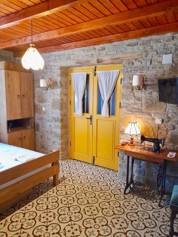 Sari Keci Tas Otel İmroz Esterno foto