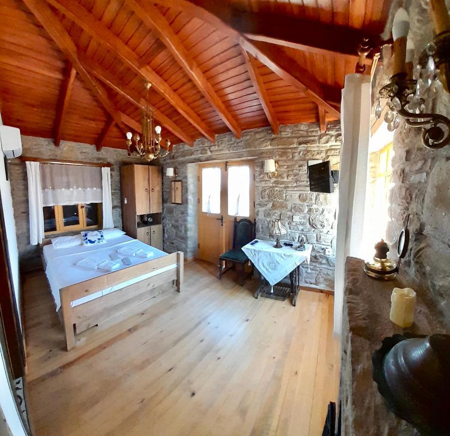 Sari Keci Tas Otel İmroz Esterno foto