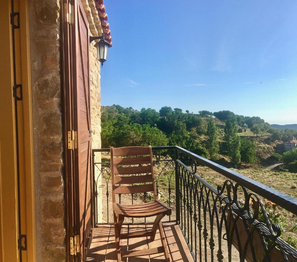 Sari Keci Tas Otel İmroz Esterno foto