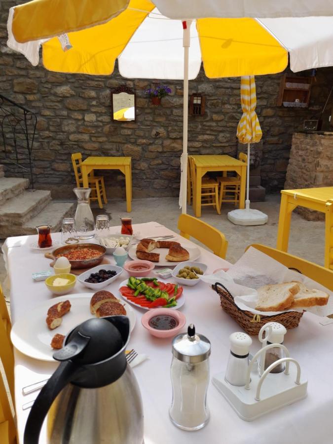 Sari Keci Tas Otel İmroz Esterno foto